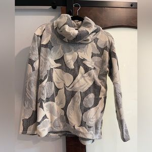 Burton Funnel neck pullover